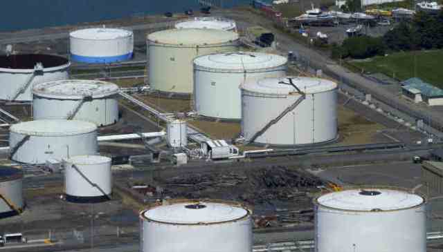 Taques para almacenar petróleo | Foto de Getty   