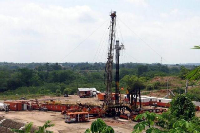 advierten_preocupacion_por_entrega_de_campos_a_particulares