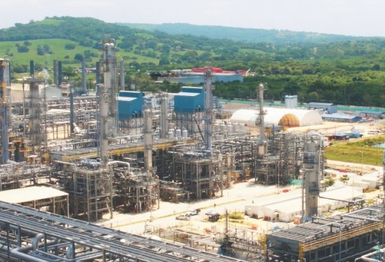 Para la modernización de la Refinería de Cartagena fueron invertidos US$8.015 millones, casi el doble de lo que estaba presupuestado al comienzo del proyecto. / Óscar Güesguán