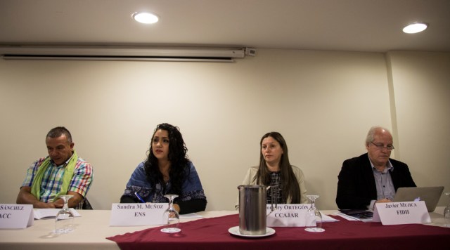 Las organizaciones que presentaron el informe aseguran que “con la llegada de Pacific a la zona aumentó la conflictividad social”. Foto: Santiago Mesa Copyright: http://pacifista.co/los-supuestos-pecados-de-pacific-rubiales-en-puerto-gaitan/ .